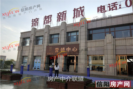 实验中学附近康惠佳苑精装三室两厅一卫送车库